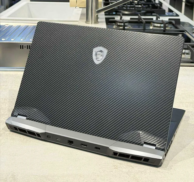 Dell Inspiron 15 i3-1305U/8/512/Display 15'6 FHD IPS 120hz — фото 1