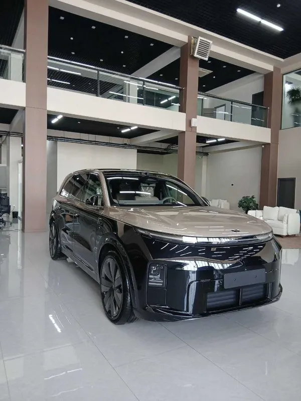 Livis НОВИНКА!!! L9 Lixiang от Li Auto Uzbekistan 3 ГОДА гарантия 1 Livis НОВИНКА!!! L9 Lixiang от Li Auto Uzbekistan 3 ГОДА гарантия 1