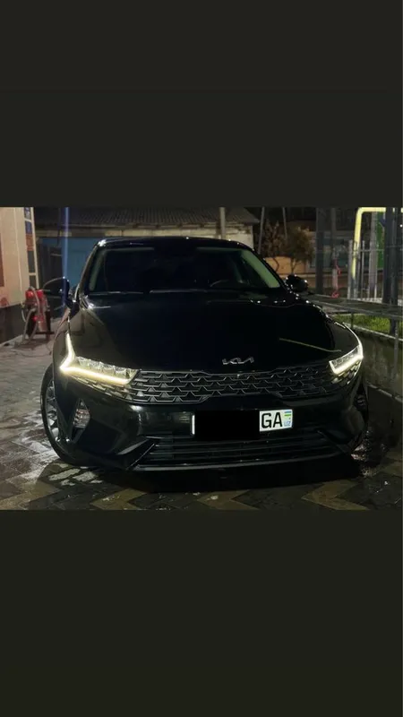 Kia K5 Prestige 2023 — 30 000 км,первая рука,состояние отличное! — фото 1