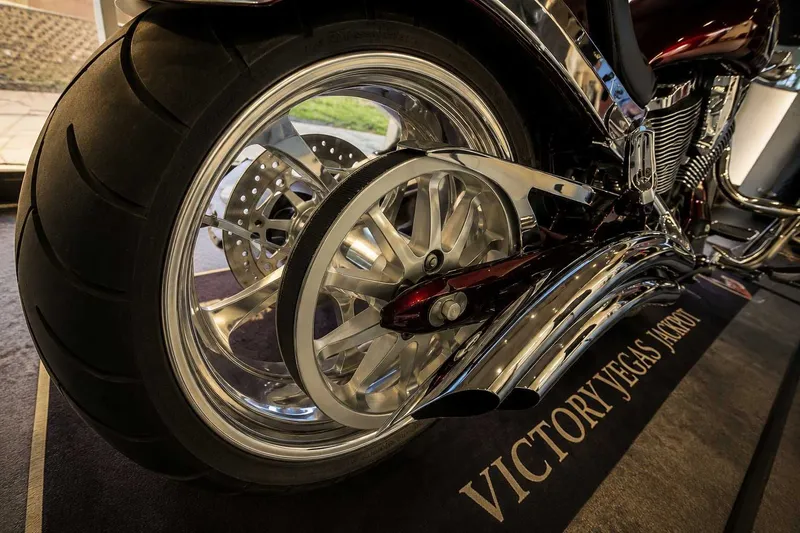 Victory Vegas Jackpot Arlen Ness 1750cc | Эксклюзив — фото 4