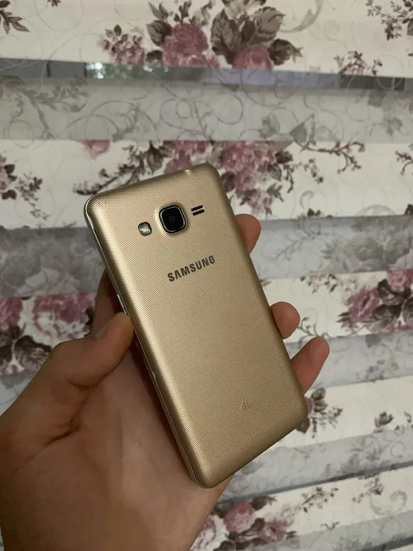 Samsung J2 Core iwlawi zor 3