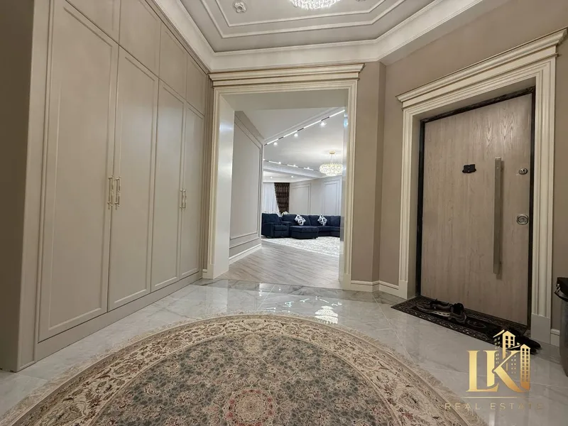 Продаётся 3-комнатная квартира в ЖК Kamron Palace (Юнусабадский район, ориентир Минор) 2