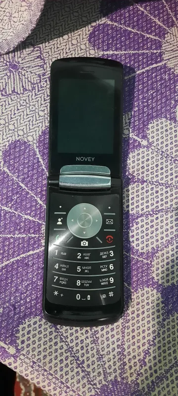 Novey telefon sotiladi raskaladoshka 4 Novey telefon sotiladi raskaladoshka 4