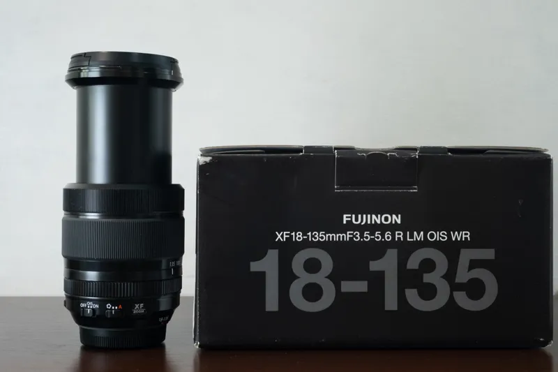 Fujinon XF 18-135mm f/3.5-5.6 obyekti 2 Fujinon XF 18-135mm f/3.5-5.6 obyekti 2