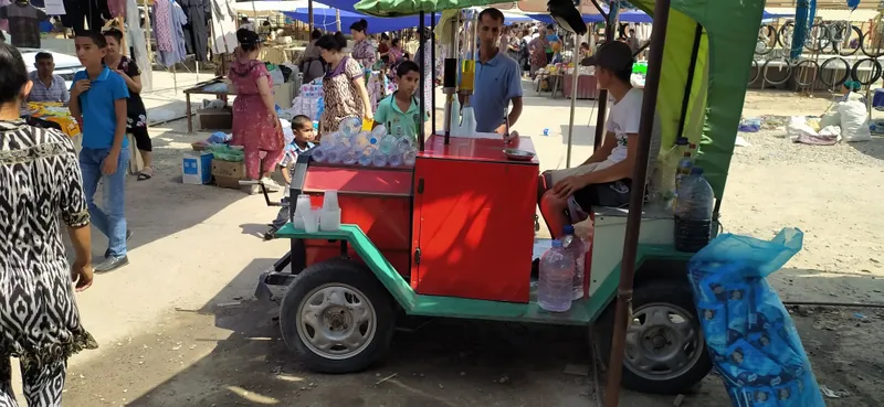 Gazirofka Aparat sotiladi ishlab turipti kolba gaz balon qushib urgati Gazirofka Aparat sotiladi ishlab turipti kolba gaz balon qushib urgati