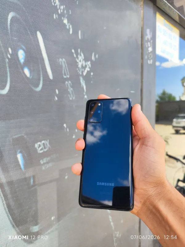 Samsung S20+ 5G 3 Samsung S20+ 5G 3
