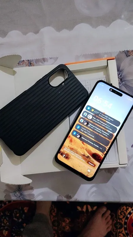 Продам телефон Tecno Spark Go 2 новый 1 месяц пользования 128гб — фото 2