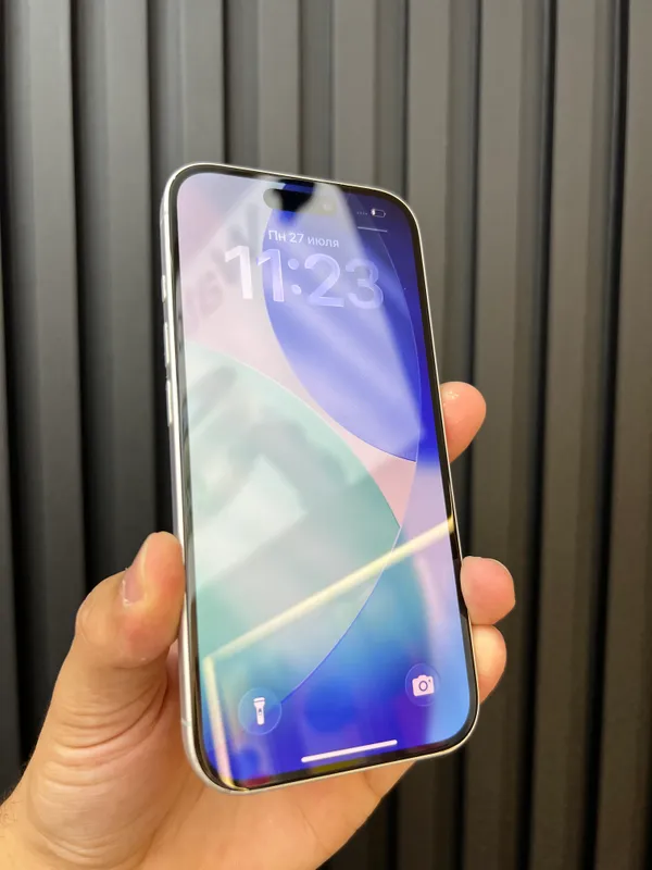 iPhone 16 2
