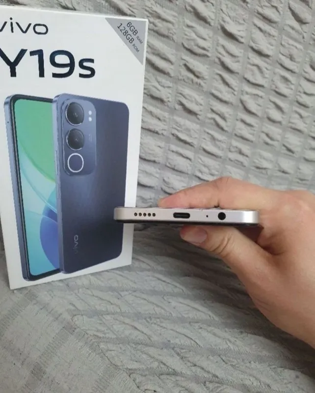 Vivo Y19S 12/128GB Silver Igravoy Original Karobka Holati Yaxshi Zor 6