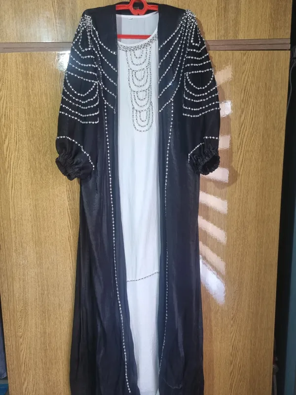 1marta kiyilgan toshlari joyida Abaya