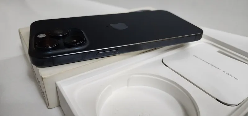 iphone 15 Pro Max J/A 256GB Kar Dak Full 10