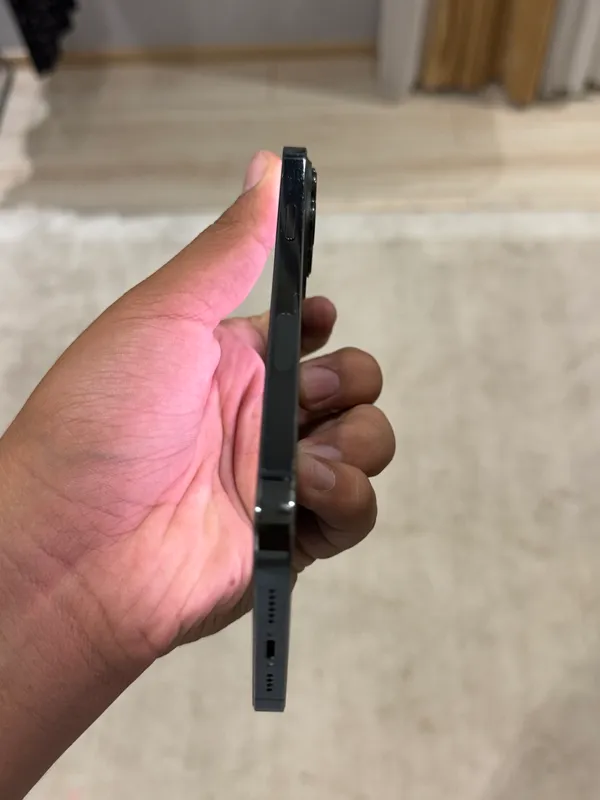 IPHONE 13 PRO MAX 256GB 5