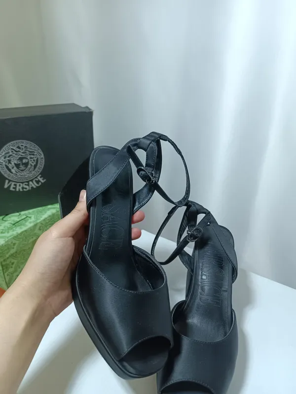 Original Versace 4