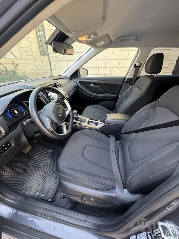 Hyundai Creta 2022 2.0 7 Hyundai Creta 2022 2.0 7