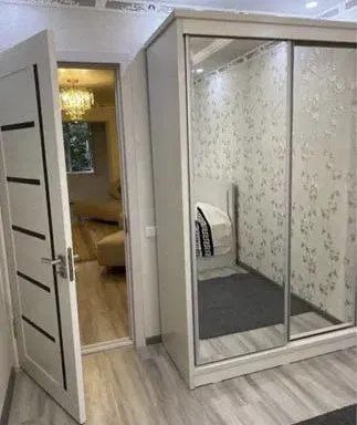 2-комнатная квартира, 52 м², 4/5 этаж (вторичка) — фото 2