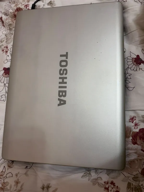 Продам ноутбук TOSHIBA 2 Продам ноутбук TOSHIBA 2