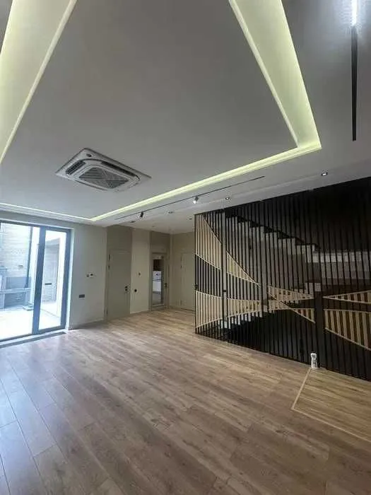 Мирабадский район Рисовый ,Фуркат парк ул Фитрата — фото 1