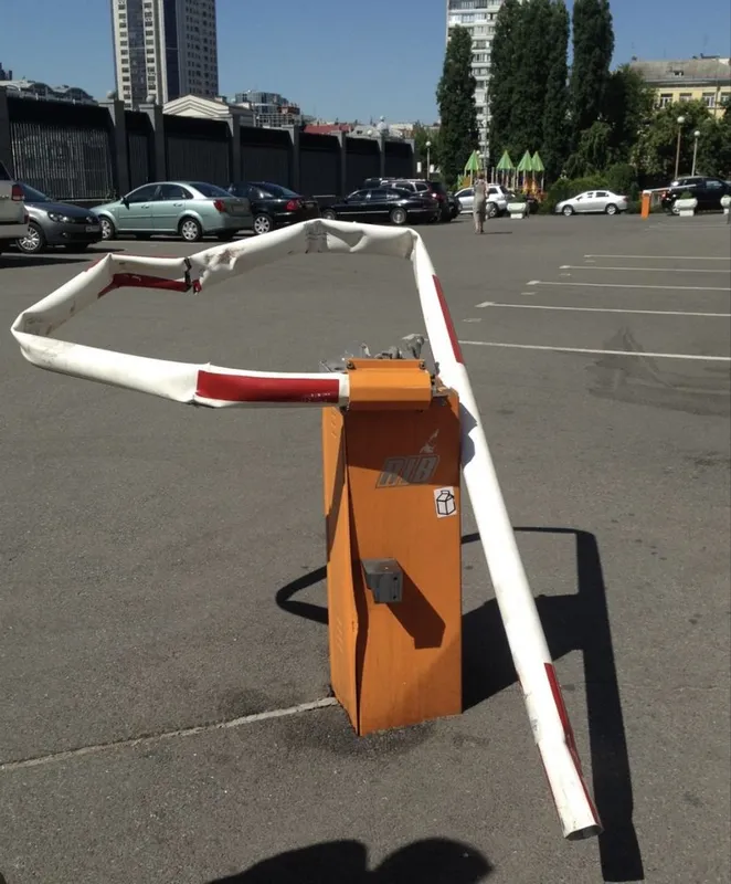 Ремонт и Установка Шлагбаума . 1