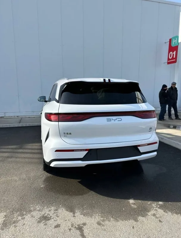 **Byd tang L 2 wd full 2025 — фото 2