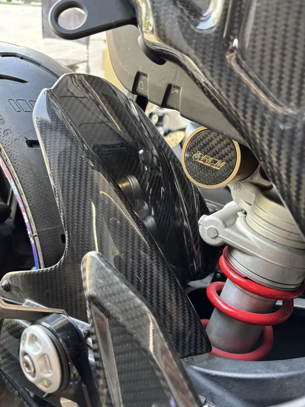 BMW S1000RR Full Carbon 2020 8