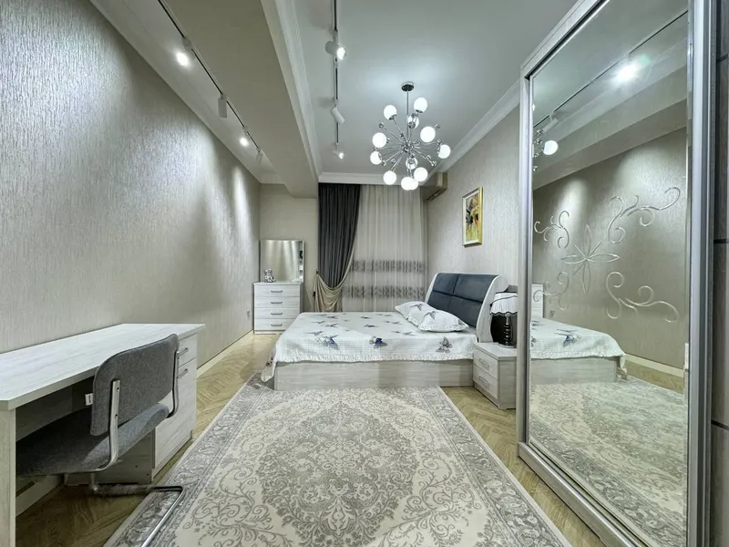 3-комнатная квартира, 175 м², Мирабад 8