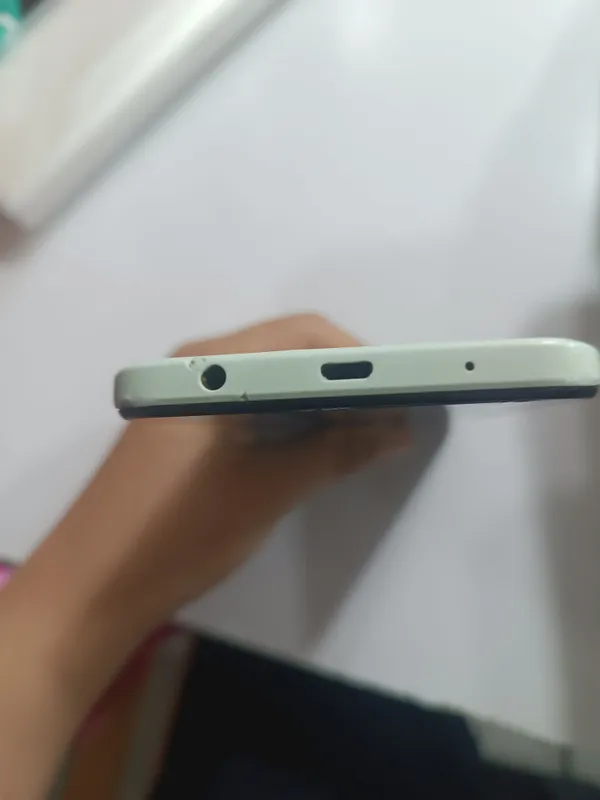 redmi a 1+  ekran ketgan — фото 2