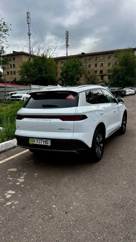Продается машина byd song pro — фото 2