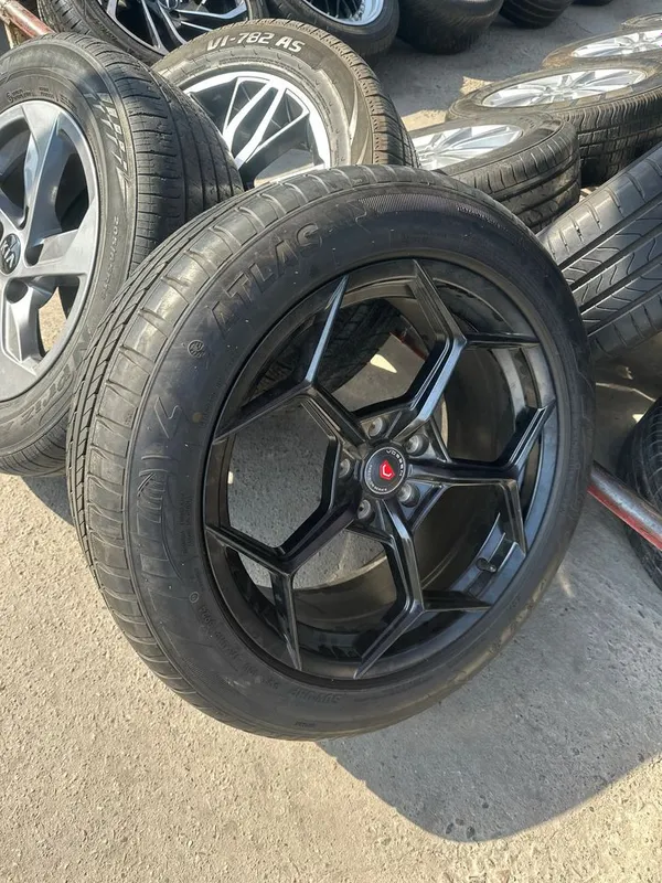 BMW diska balon diska yangi 1 BMW diska balon diska yangi 1