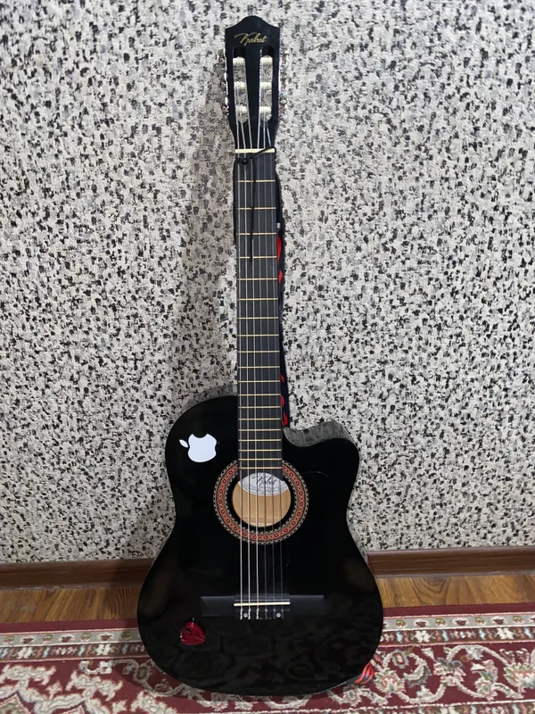 classic gitara boshlovchila uchun zor