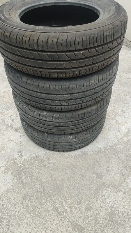 Продам баллони размер 15 2