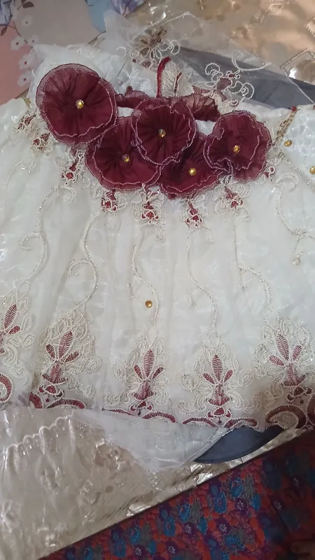 кровать