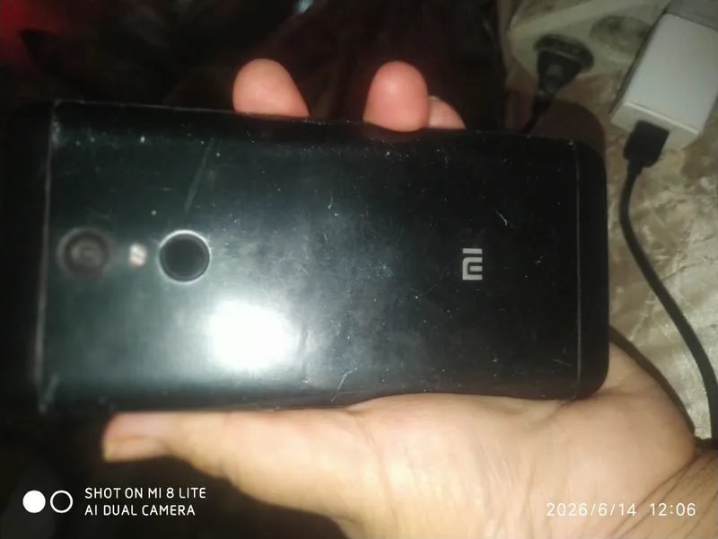 redmi 5 plus.narhi.500. ming redmi 5 plus.narhi.500. ming