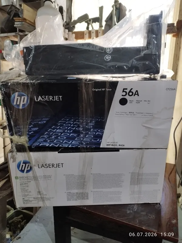 Продается оригинальный картридж HP 56A (CF256A) 2