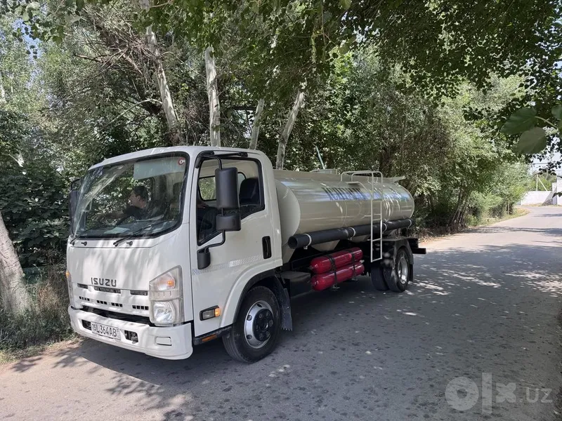 Isuzu Vadavoz 2014-Yil 1 Isuzu Vadavoz 2014-Yil 1