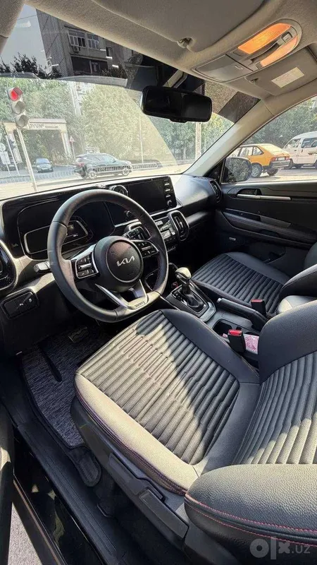 KIA Sonet Prestige 2 KIA Sonet Prestige 2