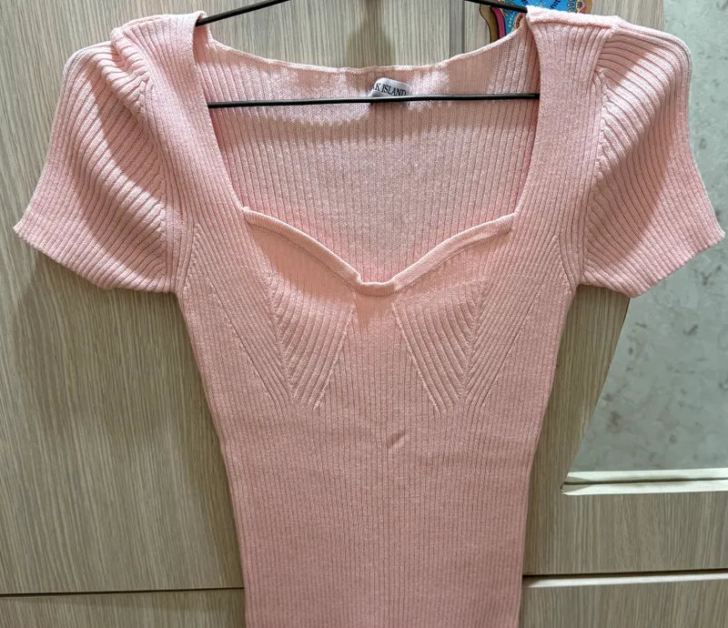 Продам платье от Pink Island 1 Продам платье от Pink Island 1