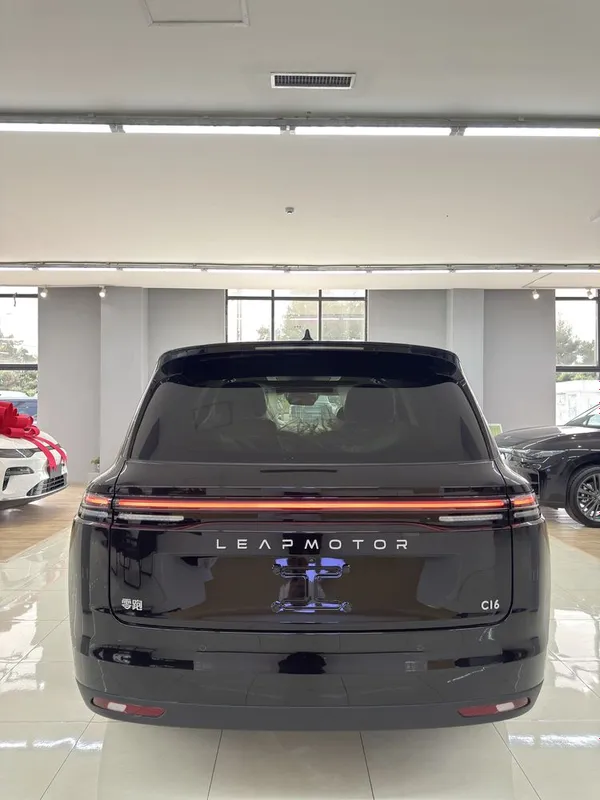 Leapmotor C16 580KM Premium Dop Opsiya FULL — фото 6