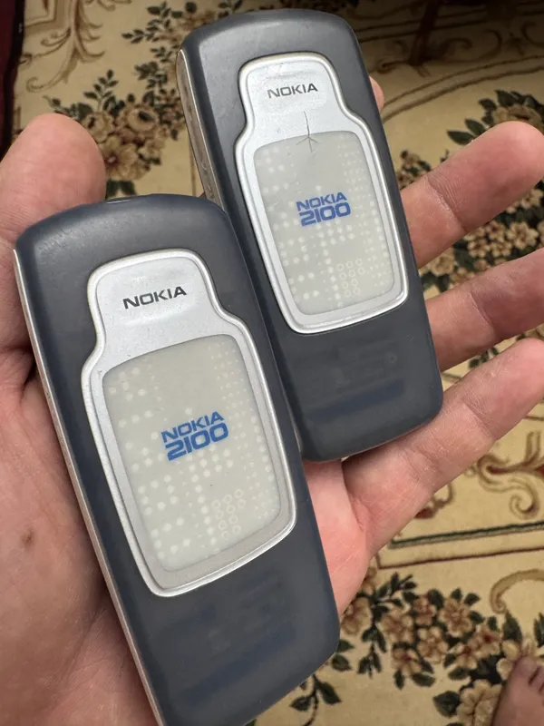 Продаётся Nokia 2100. 4 Продаётся Nokia 2100. 4