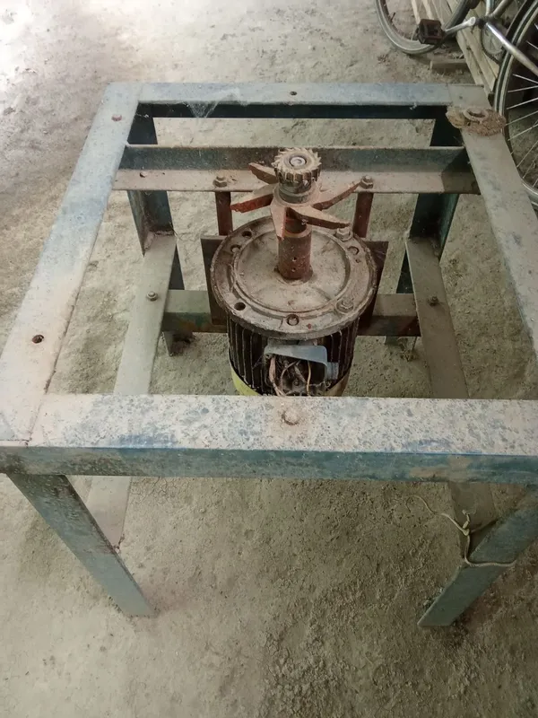 Stanoklar sotiladi yaxshi xolatda 1