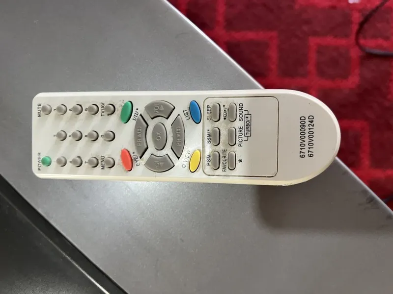 Продаётся телевизор LG — фото 1