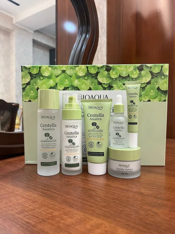 Подарочный набор с центеллой азиатской Bioaqua Centella Asiatica Soothing Repair Six-piece — фото 5