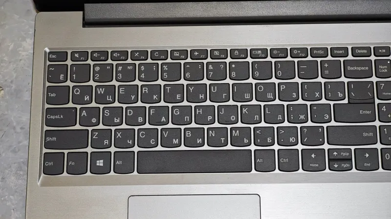 Ноутбук Lenovo 1 Ноутбук Lenovo 1