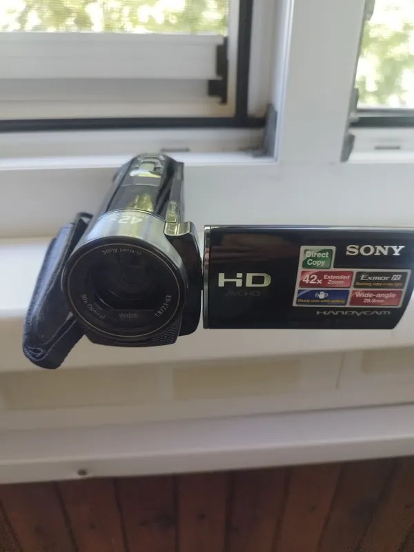 Продам видео камеру Sony 3 Продам видео камеру Sony 3