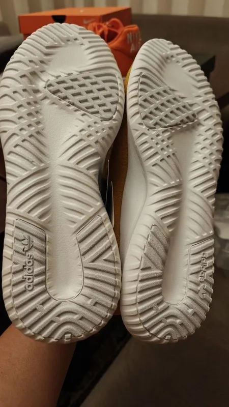 Кроссовки Adidas Tubular со скидкой 4 Кроссовки Adidas Tubular со скидкой 4