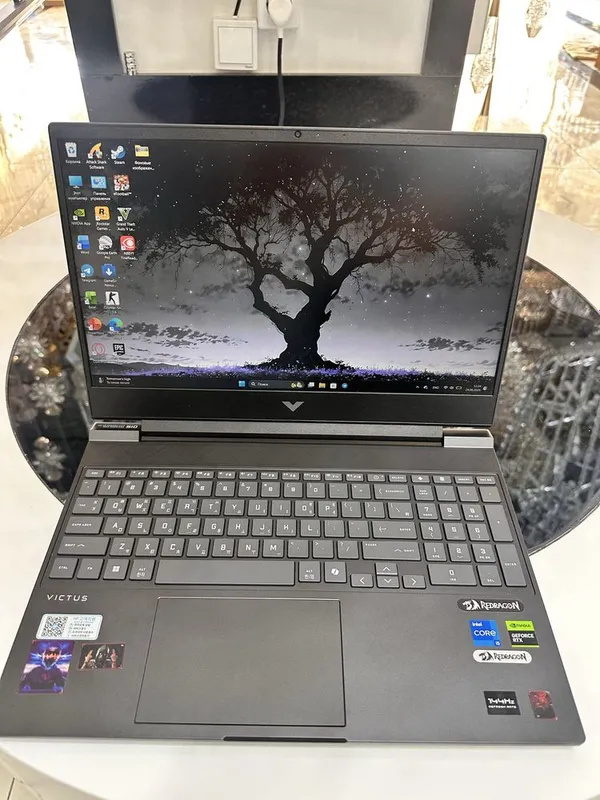 Ноутбук HP Victus
