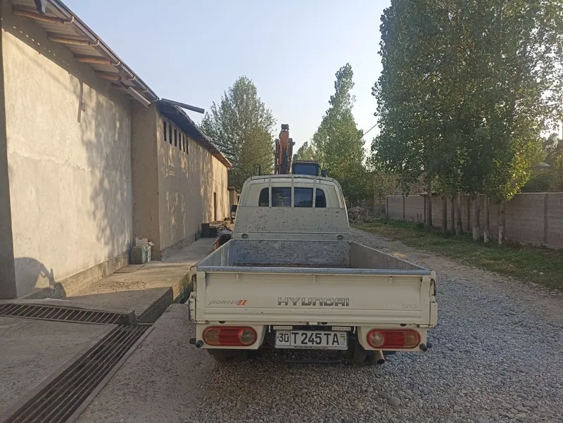 Hyundai porter 133 4