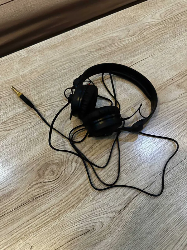 Sennheiser HD 25 for DJ новые 1