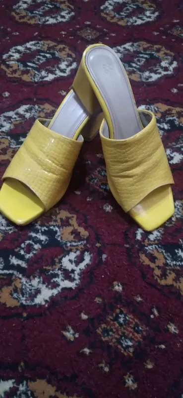 Hammasini jelishilgan narxda beraman. 7