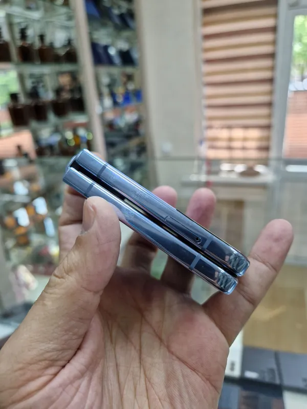 Samsung Flip5 5G (Koreya) 4