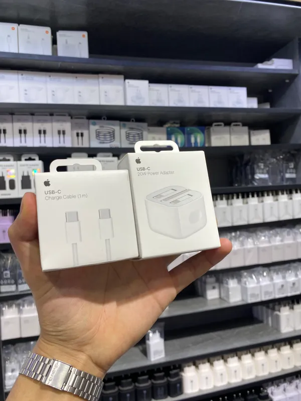Apple adapter iphone zaryadka
